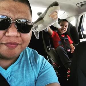 Meet your Posher, Julio c.